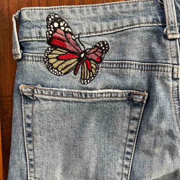 Lucky Bridgette high rise slim straight jean w butterfly embroidery 4 - Picture 4 of 13